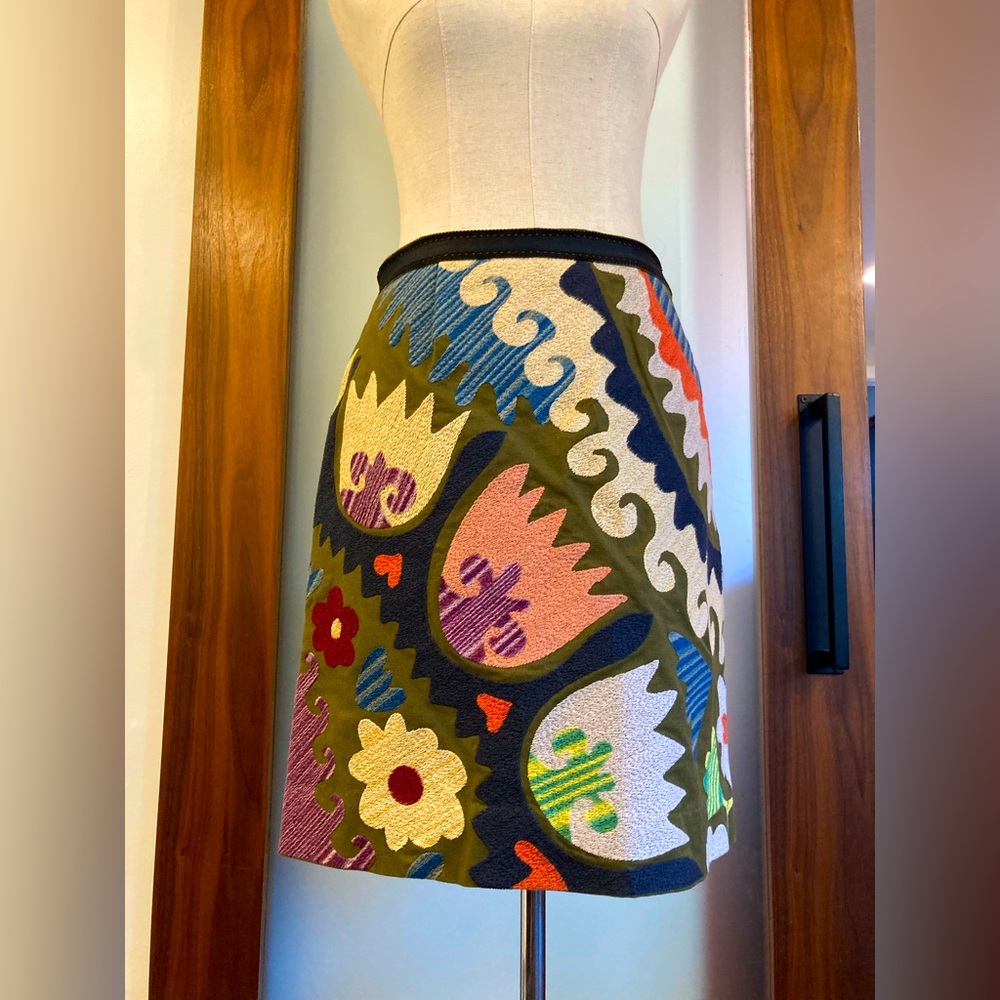 Anthropologie Vanessa Virginia embroidered skirt. 6